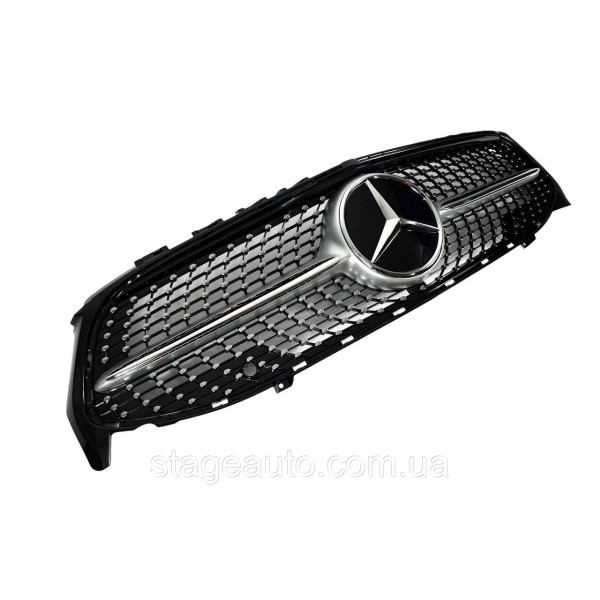 Решетка радиатора на Mercedes CLA-Class C118 2019-2022 года Diamond Silver