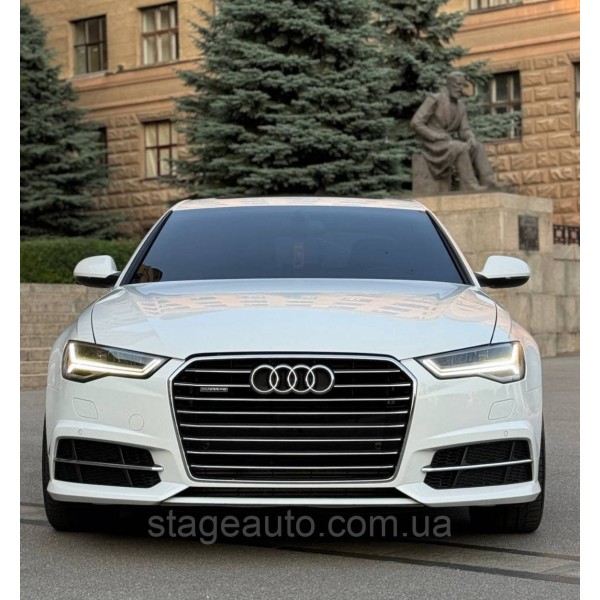 Решетки переднего бампера в стиле S-Line на Audi A6 C7 2014-2018 года Черные с хром вставкой