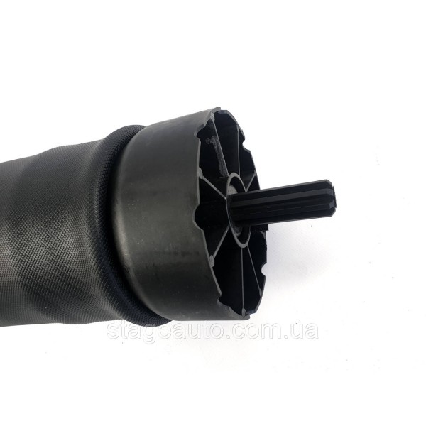 Задний пневмобаллон на Range Rover Vogue L322 2002-2013 года ( RKB000151 )