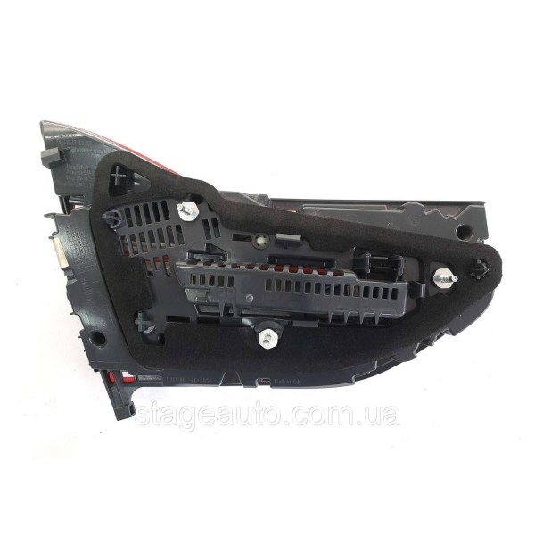 Right rear light ( inner) for BMW 7 Series G11/ G12 2015-2019 USA