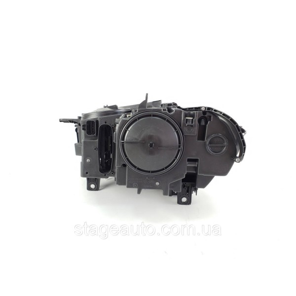 Передние фары Bi-Xenon No Adaptive на BMW X6 F16 2014-2018 года ( Европа )