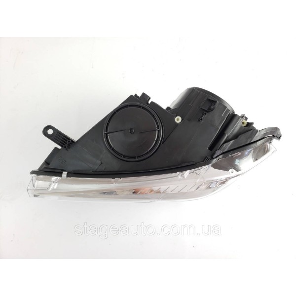 Передние фары Bi-Xenon No Adaptive на BMW X6 F16 2014-2018 года ( Европа )