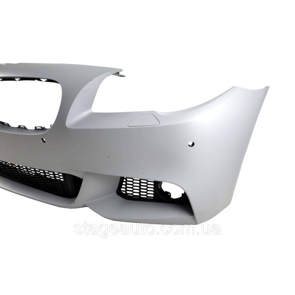 Передний бампер на BMW 5 Series F10 2010-2014 год ( в стиле M Sport Paket )