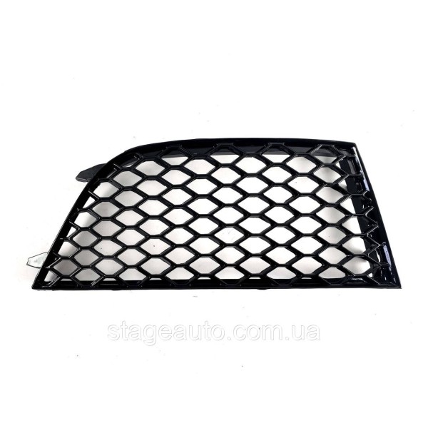 RS решетки переднего бампера на Audi A4 B8 2007-2016 года ( RS бампер V2 )