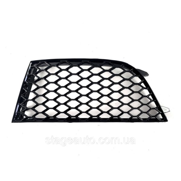 RS решетки переднего бампера на Audi A4 B8 2007-2016 года ( RS бампер V2 )