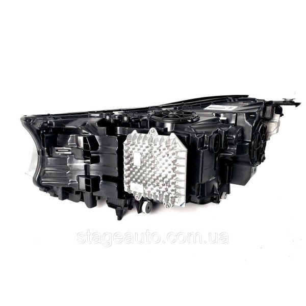 Передние фары на BMW 7 Series G11 / G12 2015-2019 года ( Laser )
