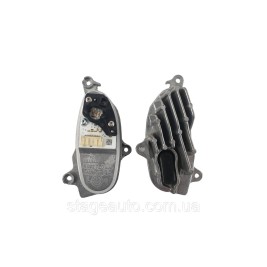 Модуль поворотника левой фары на BMW X3 / X4 G01 / G02 ( 63117466109 )