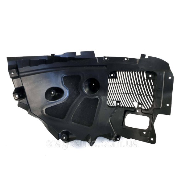 Передний правый подкрылок ( передняя часть ) на BMW X5 G05 2018-2021 год
