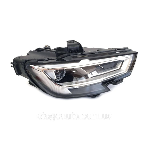 Передние фары Full Led на Audi A3 8V 2016-2020 года