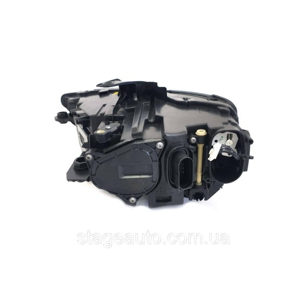 Передние фары Full Led на Audi A3 8V 2016-2020 года