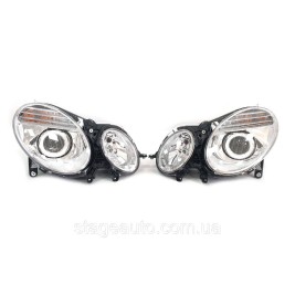Передние фары на Mercedes E-Class W211 2002-2009 год ( Галоген )