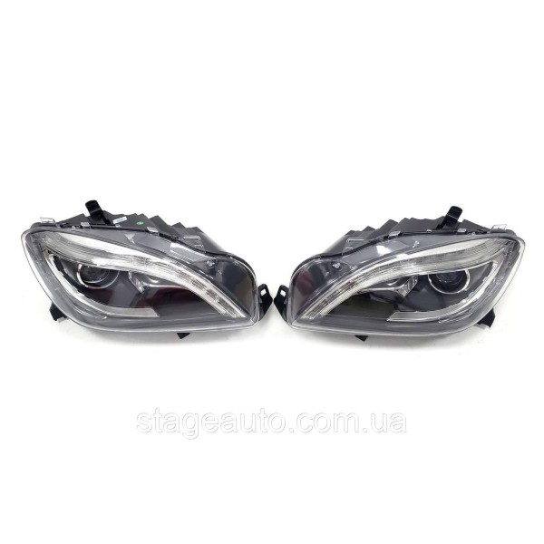Передние фары Bi-Xenon на Mercedes ML-Class W166 2011-2015 года   ( Европа )