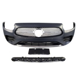 Передний бампер на Mercedes E-Class W213 2020-2022 года ( AMG line )