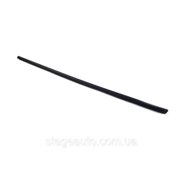 Правый передний молдинг дверей на BMW X5 E70 2007-2013 года ( 51137158534 )
