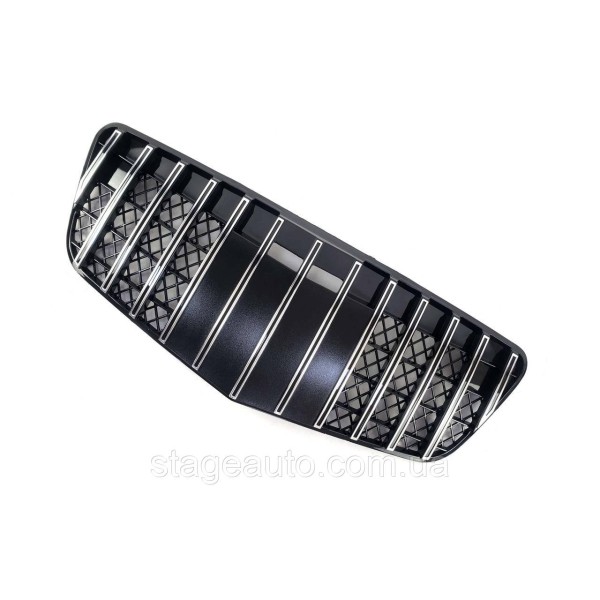 Решетка радиатора на Mercedes E-class W211 2007-2009 год GT Panamericana ( Черная с вертикальными хром полоска
