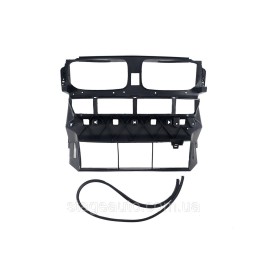 Панель воздуховода ( Телевизор ) на BMW X5 E70 2007-2010 года ( 51647177878 )