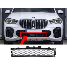 Решетка переднего бампера центральна M-Paket на BMW X5 G05 2018-2022 ( без места под радар )