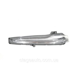 Дополнительный указатель левого поворота Mercedes E-Class W213 2016-2020 года ( Chrome )