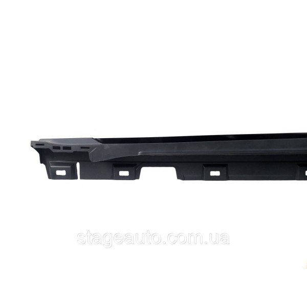 Накладки на пороги в стиле RS5 на Audi A5 B9 2020-2023 года