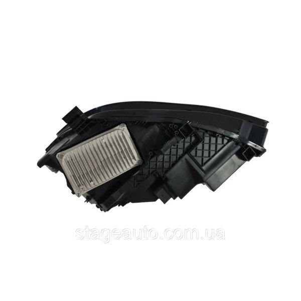 Фары на Mercedes GLA-Class X156 2013-2017 года LED ( апгрейд с Галогена )