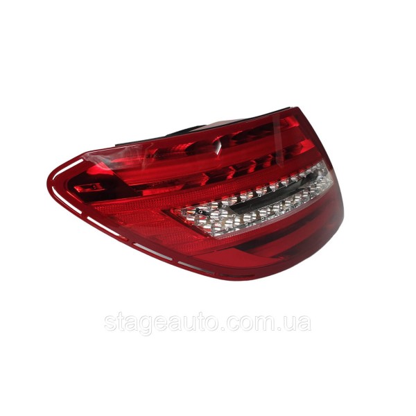 Задні ліхтарі для Mercedes C-Class W204 2011-2014 року ( Європа )